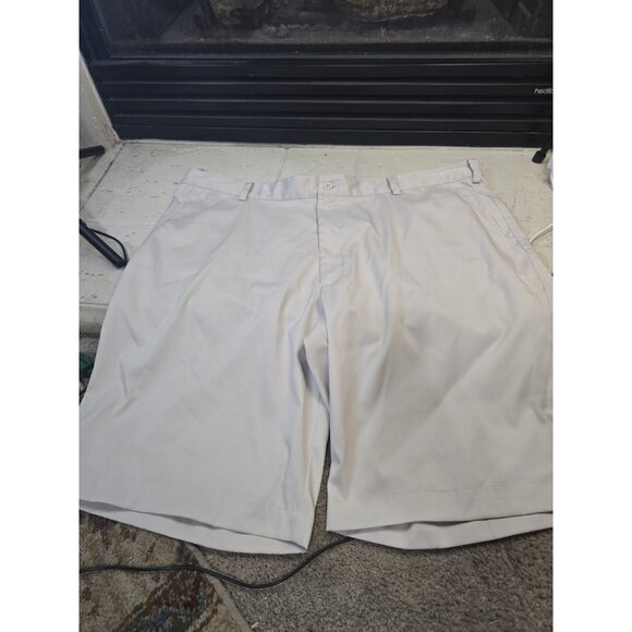 Nike Golf Dri Fit Performance Shorts Tan Khaki Flat Front Mens Size 40 - Picture 1 of 7